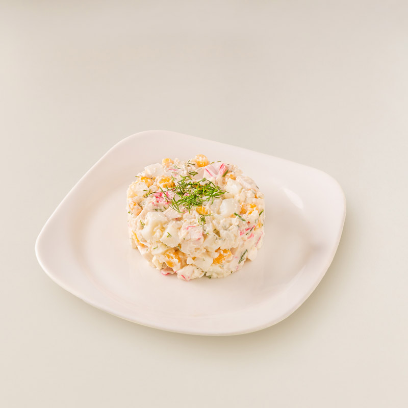 Салат крабовый с рисом